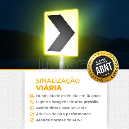 Película Adesiva Refletiva Prismática Normativa Alta Intensidade - 0.62 m de Largura
